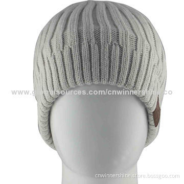 Bluetooth Headset with 500mA Safe Battery and Warm Keeping Beanie Shape Design